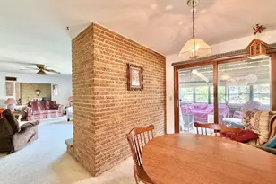 721 E Morning Glory Ln, Beloit, WI 53511 - Photo 9
