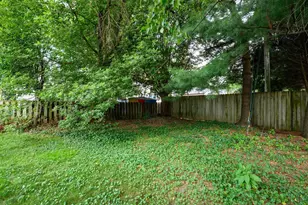 9 Oxford Pl, Madison, WI 53704 - Photo 37