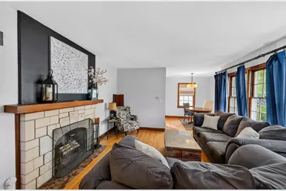 9 Oxford Place, Madison, WI 53704 - Photo 3