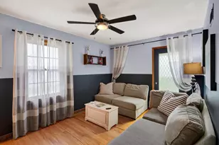 9 Oxford Pl, Madison, WI 53704 - Photo 9