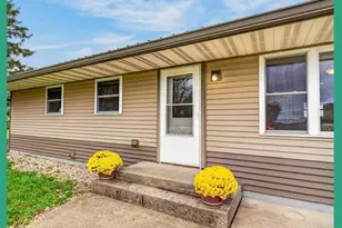 N8249 State Road 104, Brooklyn, WI 53521 - Photo 15