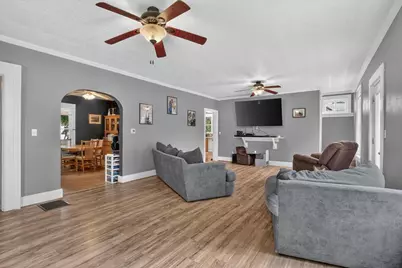 608 1st Center Avenue, Brodhead, WI 53520 - Photo 9