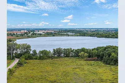 1320 Woodgrove Way, Sun Prairie, WI 53590 - Photo 71