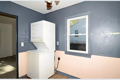 1146 Pauline Avenue, Madison, WI 53705 - Photo 7