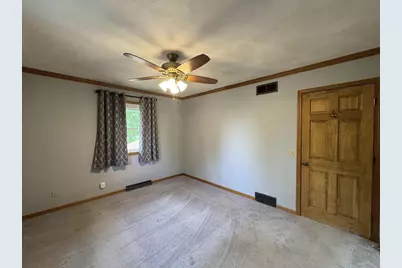 W5642 Rolling Acres Lane, Monroe, WI 53566 - Photo 43