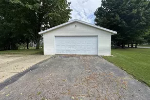 W5642 Rolling Acres Ln, Monroe, WI 53566 - Photo 65