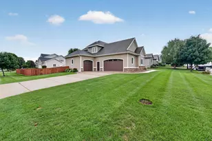 1199 Virdon Dr, Sun Prairie, WI 53590 - Photo 57