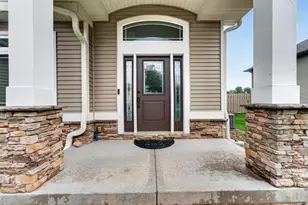 1199 Virdon Dr, Sun Prairie, WI 53590 - Photo 3