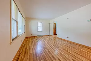 723 Cranston Rd, Beloit, WI 53511 - Photo 7