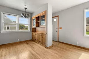 309 4th St, Waunakee, WI 53597 - Photo 11