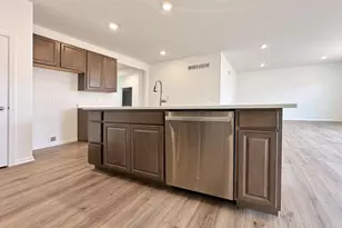 237 Falcon Ct, Sauk City, WI 53583 - Photo 5