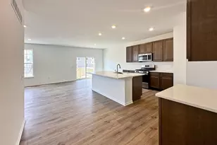 237 Falcon Ct, Sauk City, WI 53583 - Photo 7