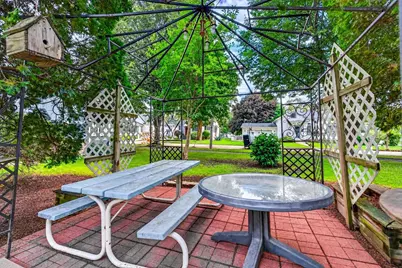 352 S Birdsey Street, Columbus, WI 53925 - Photo 5