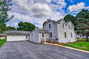 352 S Birdsey St, Columbus, WI 53925 - Photo 1