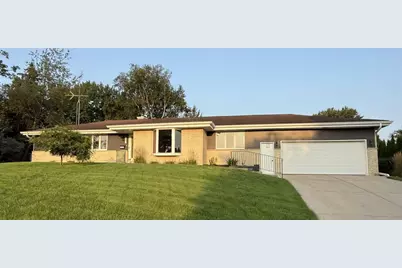 2611 Golf Vu Court, Monroe, WI 53566 - Photo 1