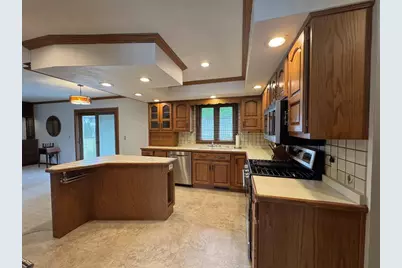 2611 Golf Vu Court, Monroe, WI 53566 - Photo 33