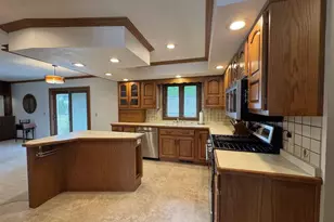2611 Golf Vu Ct, Monroe, WI 53566 - Photo 33