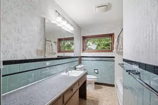 404 Tompkins Dr, Madison, WI 53716 - Photo 27