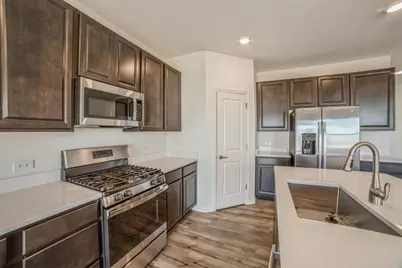 2012 Mulberry Street #121, Sauk City, WI 53583 - Photo 7