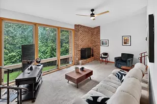 2622 Homestead Rd, Madison, WI 53711 - Photo 9