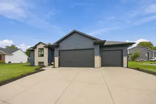 216 Ridge Creek Dr, Janesville, WI 53548 - Photo 73