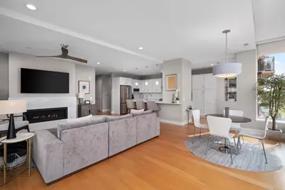 625 N Segoe Road #412, Madison, WI 53705 - Photo 3