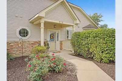 1151 E Townline Road #206, Lake Geneva, WI 53147 - Photo 5