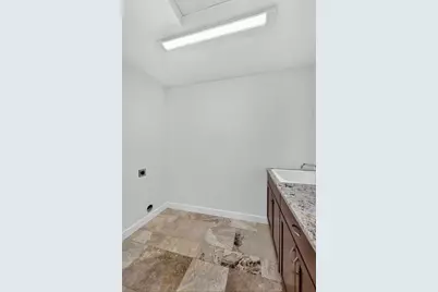 1120 N Division Street, Waunakee, WI 53597 - Photo 35