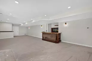 1120 N Division St, Waunakee, WI 53597 - Photo 29