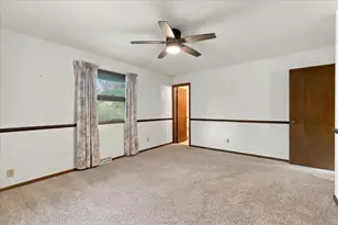 5302 Comanche Way, Madison, WI 53704 - Photo 21