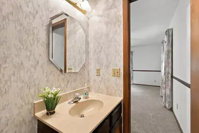 5302 Comanche Way, Madison, WI 53704 - Photo 23