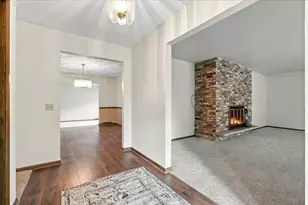 5302 Comanche Way, Madison, WI 53704 - Photo 3