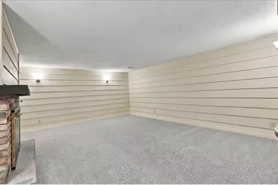 5302 Comanche Way, Madison, WI 53704 - Photo 33