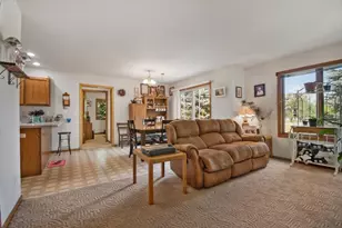 706 Forest Edge Dr, Mazomanie, WI 53560 - Photo 7