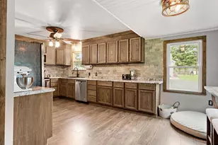 6281 Portage Rd, DeForest, WI 53532 - Photo 25