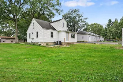6281 Portage Road, DeForest, WI 53532 - Photo 5