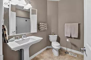 9224 Crosswinds Ln, Madison, WI 53593 - Photo 59