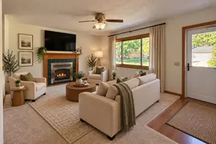 2513 Sara Rd, Madison, WI 53711 - Photo 5