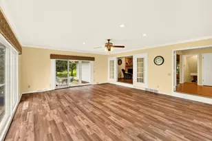 1542 Comanche Glen, Madison, WI 53704 - Photo 11