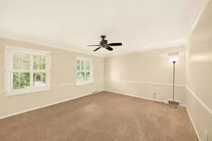 1542 Comanche Glen, Madison, WI 53704 - Photo 33