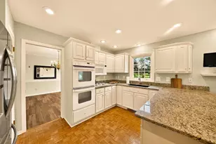 1542 Comanche Glen, Madison, WI 53704 - Photo 15