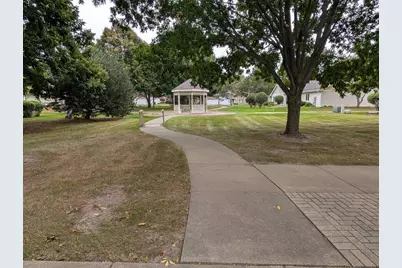 726 Saukdale Way, Madison, WI 53717 - Photo 43