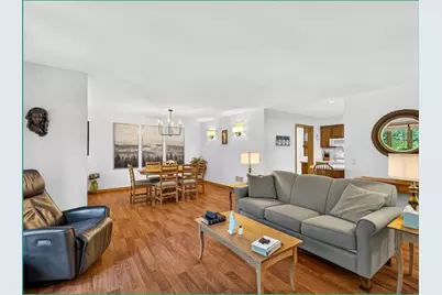 726 Saukdale Way, Madison, WI 53717 - Photo 5