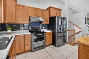4109 Vidon Dr, Madison, WI 53704 - Photo 13