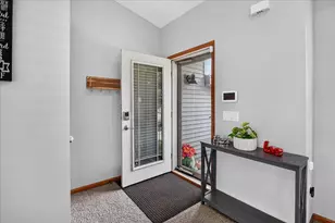 4109 Vidon Dr, Madison, WI 53704 - Photo 5