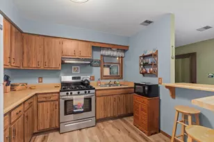 W6250 N Lakeview Dr, Markesan, WI 53946 - Photo 9