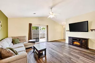 329 Soden Dr, Oregon, WI 53575 - Photo 5