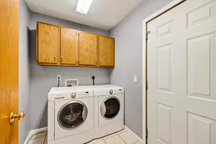 329 Soden Dr, Oregon, WI 53575 - Photo 15