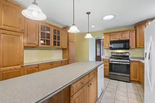 121 Winston Way, Waunakee, WI 53597 - Photo 19
