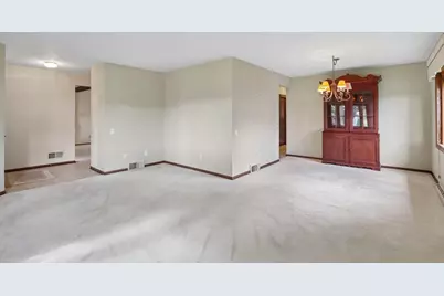 121 Winston Way, Waunakee, WI 53597 - Photo 7